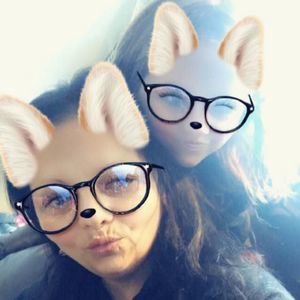 Meet your Posher, Ashley